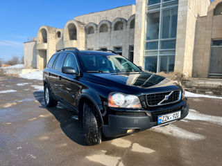 Volvo XC90 фото 2