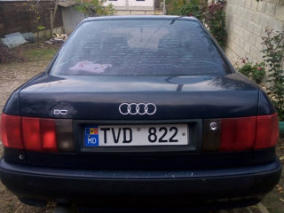 Audi 80 foto 2