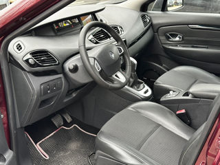 Renault Grand Scenic foto 9