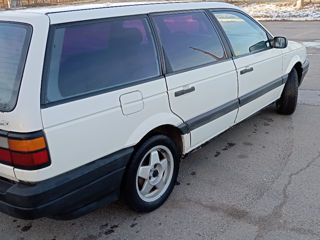 Volkswagen Passat foto 4