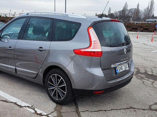 Renault Grand Scenic foto 3