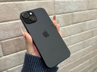 iPhone 15 foto 1