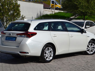 Toyota Auris foto 2