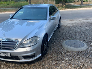 Mercedes S-Class foto 2