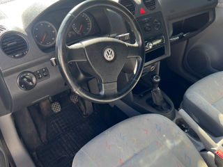 Volkswagen Caddy foto 9