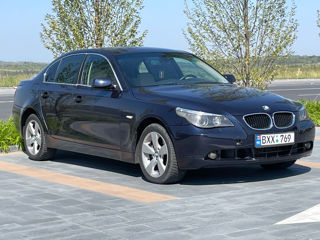 BMW 5 Series foto 3