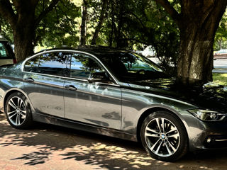 BMW 3 Series foto 7