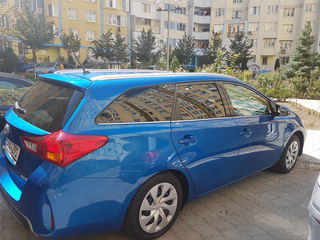 Toyota Auris foto 4