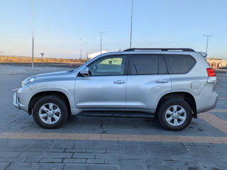 Toyota Land Cruiser Prado foto 4