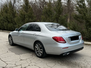 Mercedes E-Class foto 5