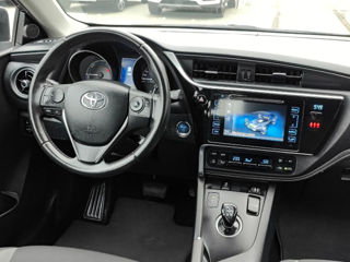 Toyota Auris foto 13