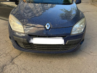 Dezmembrez Renault megane 1,5 86cai