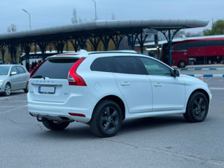 Volvo XC60 foto 6