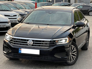 Volkswagen Jetta foto 3