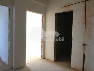 Apartament cu 2 camere, 71 mp, Ialoveni, 31900 € ! foto 6