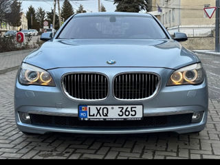 BMW 7 Series foto 2