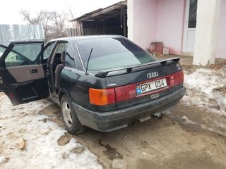 Audi 80 foto 6