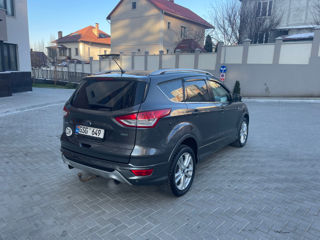 Ford Kuga foto 3