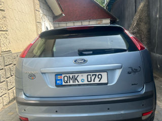 Ford Focus foto 2