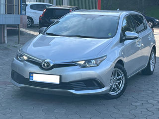 Toyota Auris foto 3