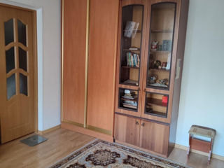 Apartament cu 2 camere, 54 m², Aeroport, Chișinău foto 2