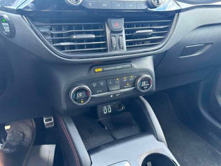 Ford Kuga foto 14