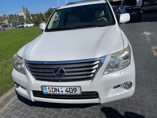 Lexus LX Series