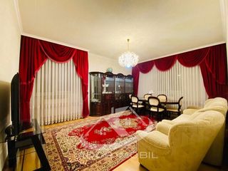 Apartament cu 5 camere sau mai multe, 198 m², Centru, Chișinău foto 1