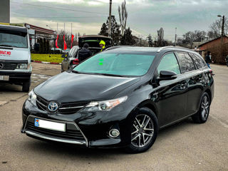 Toyota Auris foto 2