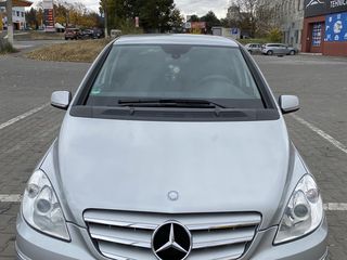 Mercedes B Class foto 4