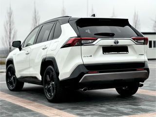 Toyota Rav 4 foto 4