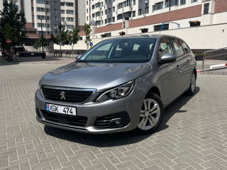 Peugeot 308 foto 1