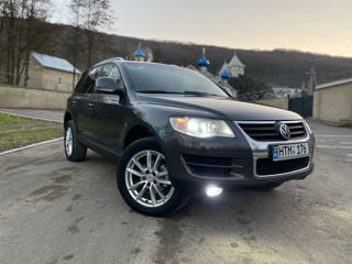 Volkswagen Touareg foto 5