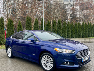 Ford Fusion foto 9