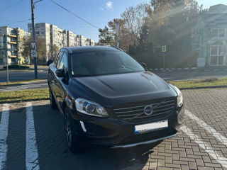 Volvo XC60 foto 2