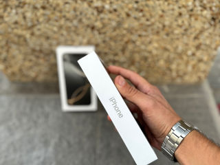 Iphone 16 Pro 128Gb Natural Titanium foto 3