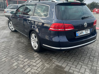 Volkswagen Passat foto 4