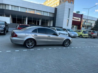 Mercedes C-Class фото 1