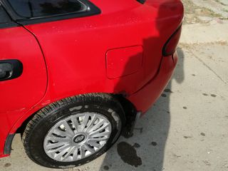 Mazda 323 foto 3