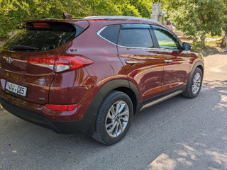 Hyundai Tucson foto 2