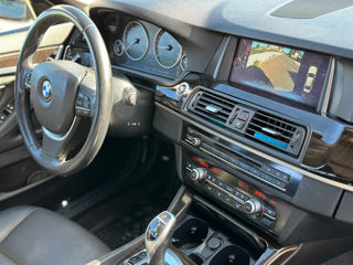 BMW 5 Series foto 8