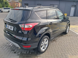 Ford Escape foto 3