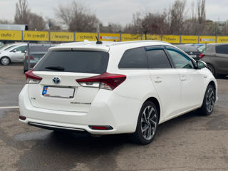 Toyota Auris foto 6