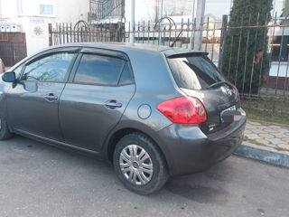 Toyota Auris foto 3