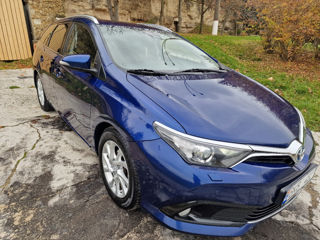 Toyota Auris foto 10