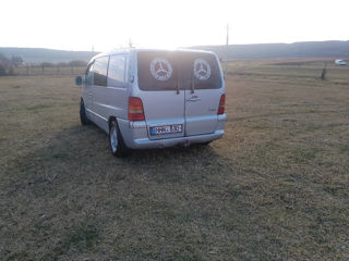 Mercedes Vito foto 3