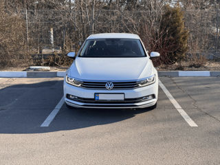 Volkswagen Passat foto 3