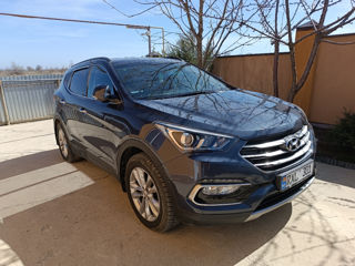 Hyundai Santa FE foto 1