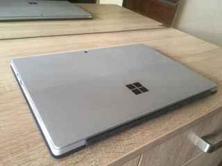Microsoft Surface 1796 - note book and tablet - universal