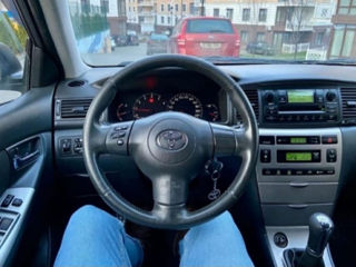 Toyota Corolla foto 8